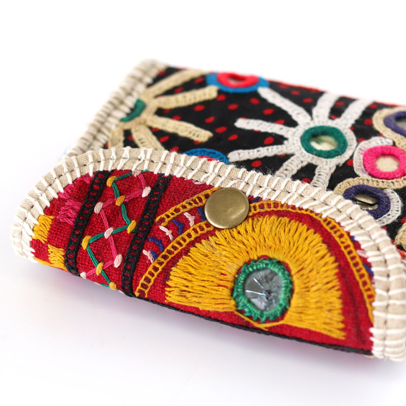 shanti / ラバリ刺繍カードケース [メール便対象品]｜テソロ(tesoro