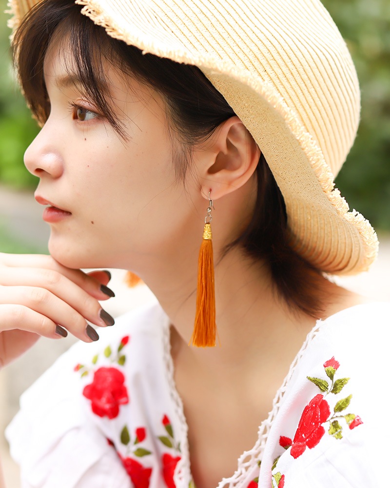 tesoro / タッセルピアス/マスタード [メール便対象品]｜テソロ(tesoro