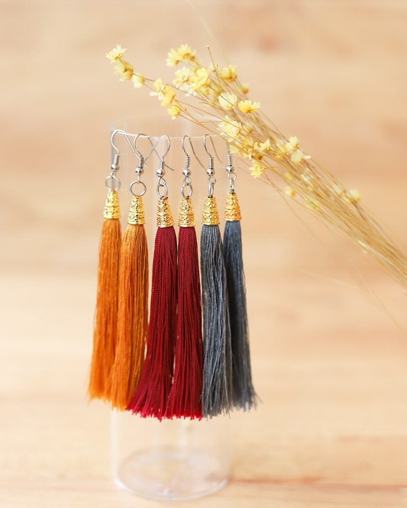 tesoro / タッセルピアス/レッド [メール便対象品]｜テソロ(tesoro