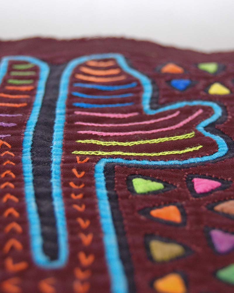 tesoro / モラ刺繍 /S tesoro ⁄ モラ刺繍 ⁄V tesoro \u2044 モラ刺繍 \u2044A｜テソロ(tesoro)公式通販