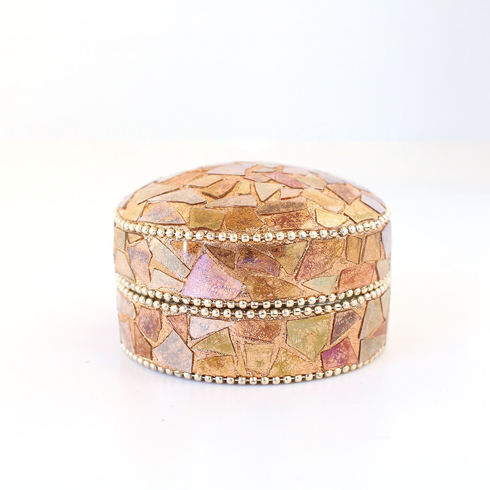 shanti / �ӡ����饦��ɥܥå���