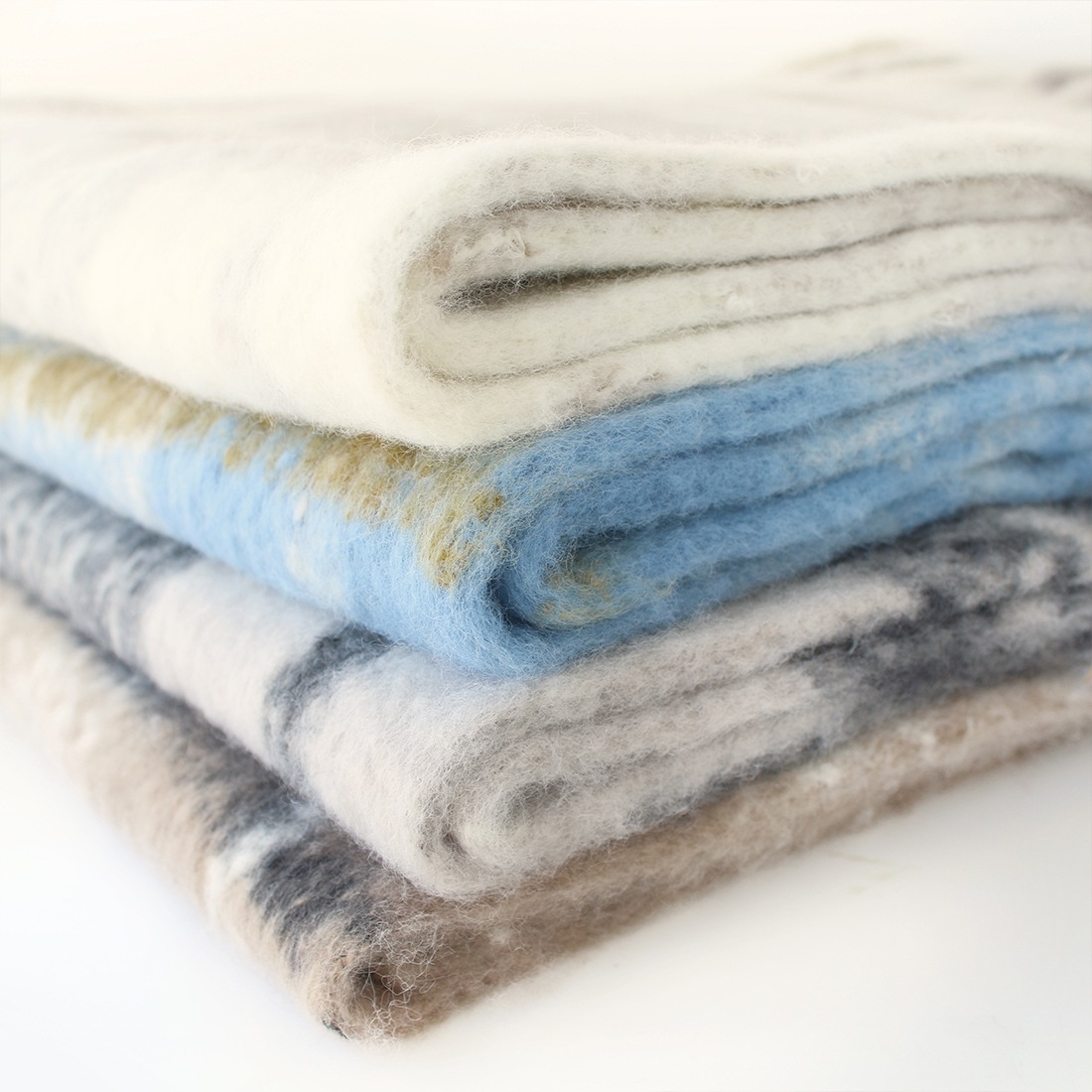 shanti / ���ȡ��� �ꥵ������֡����졼�����å�