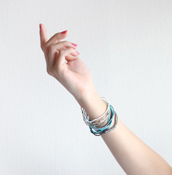 ��30%OFF�� shanti / �֥쥹��å� ��ե����� 12�ܥ��å� [�᡼�����о���]