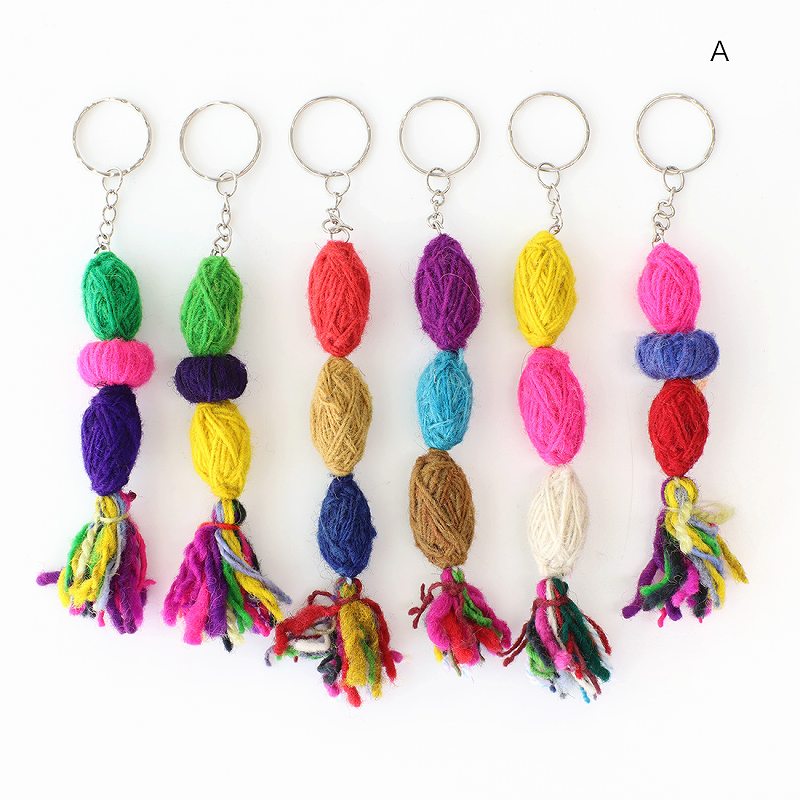 shanti / ペルー キーホルダー アルパカ毛ポンポン [メール便対象品