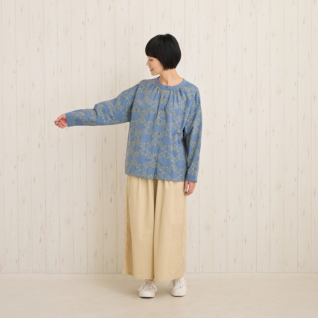 �ڿ����shanti / �֥饦�� �����ˡ��ե�