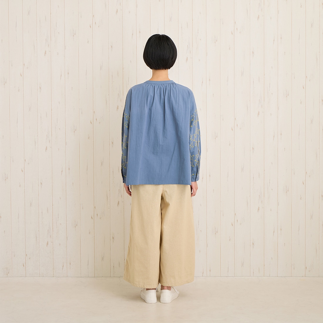 �ڿ����shanti / �֥饦�� �����ˡ��ե�