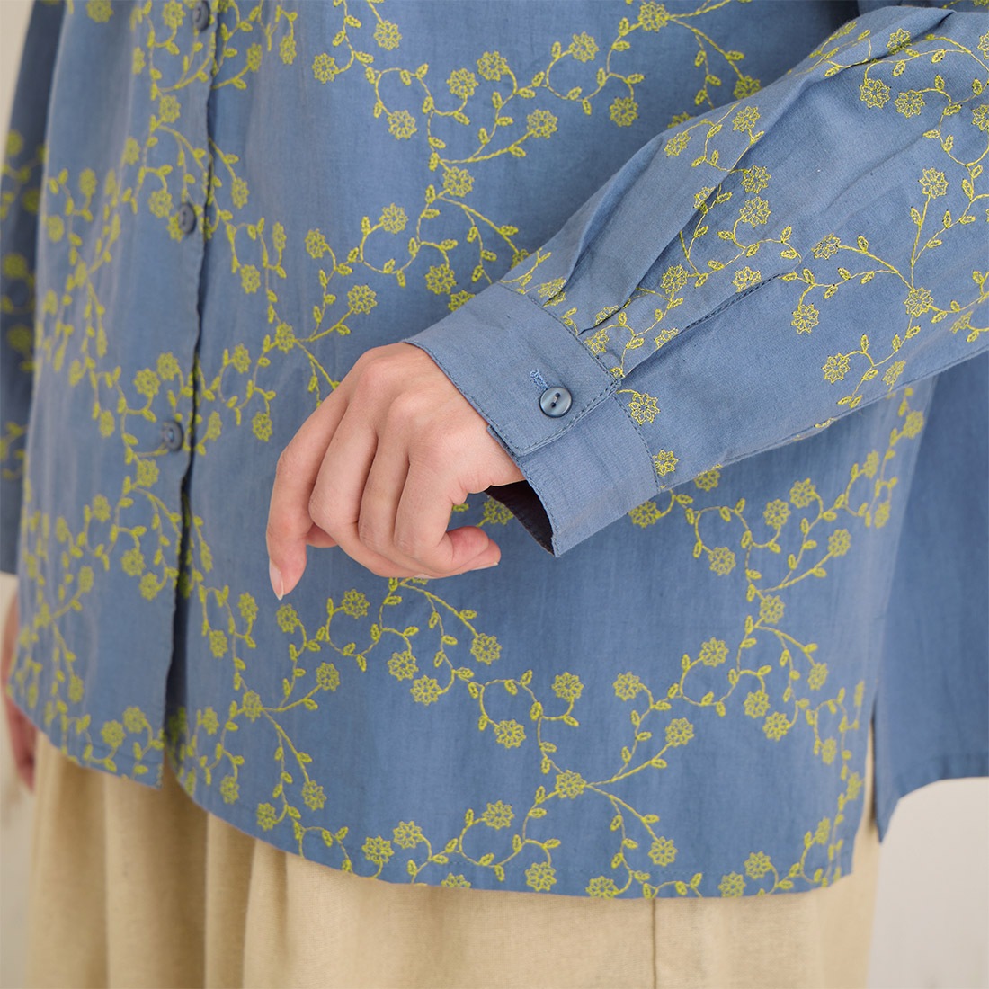 �ڿ����shanti / �֥饦�� �����ˡ��ե�