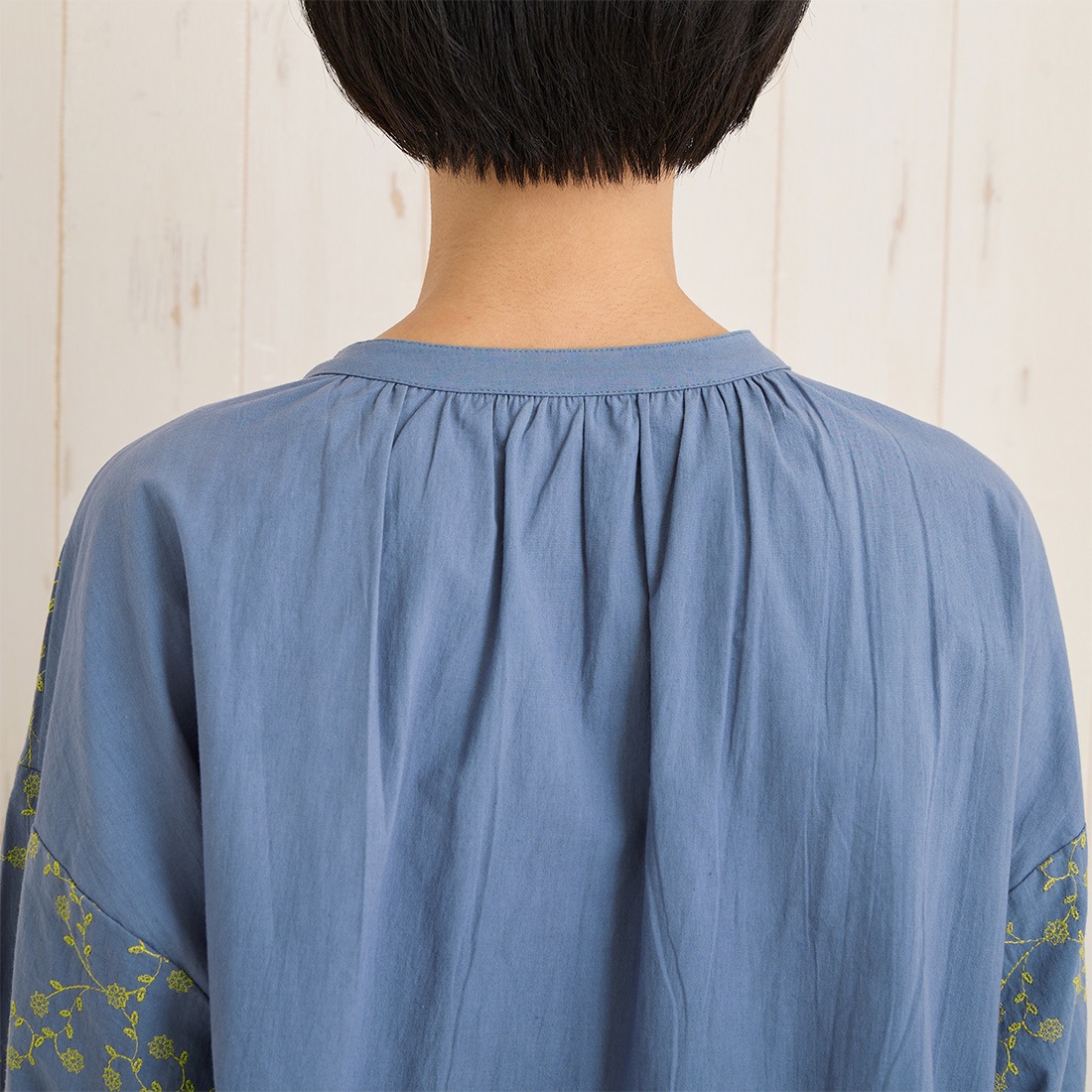 �ڿ����shanti / �֥饦�� �����ˡ��ե�