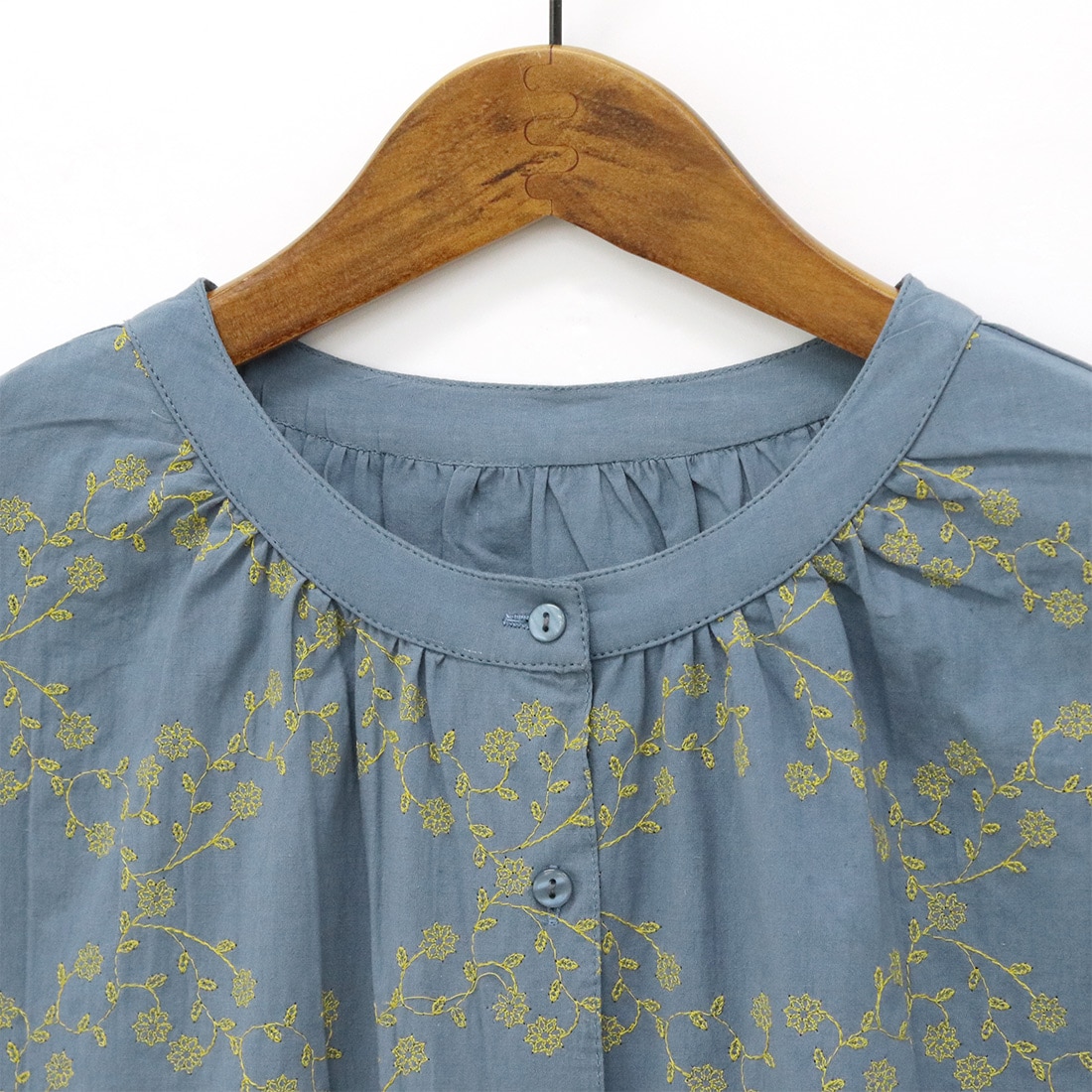 �ڿ����shanti / �֥饦�� �����ˡ��ե�