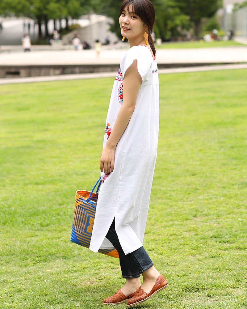 【極美品】【最終値下】HERMES 半袖ワンピース ホワイト カラフル刺繍 Amazon.co.jp: ロングワンピース 刺繍 夏 刺繍ワンピース 花柄