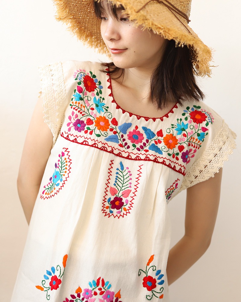 tesoro / メキシコ刺繍ワンピース / キナリ×カラフル｜テソロ