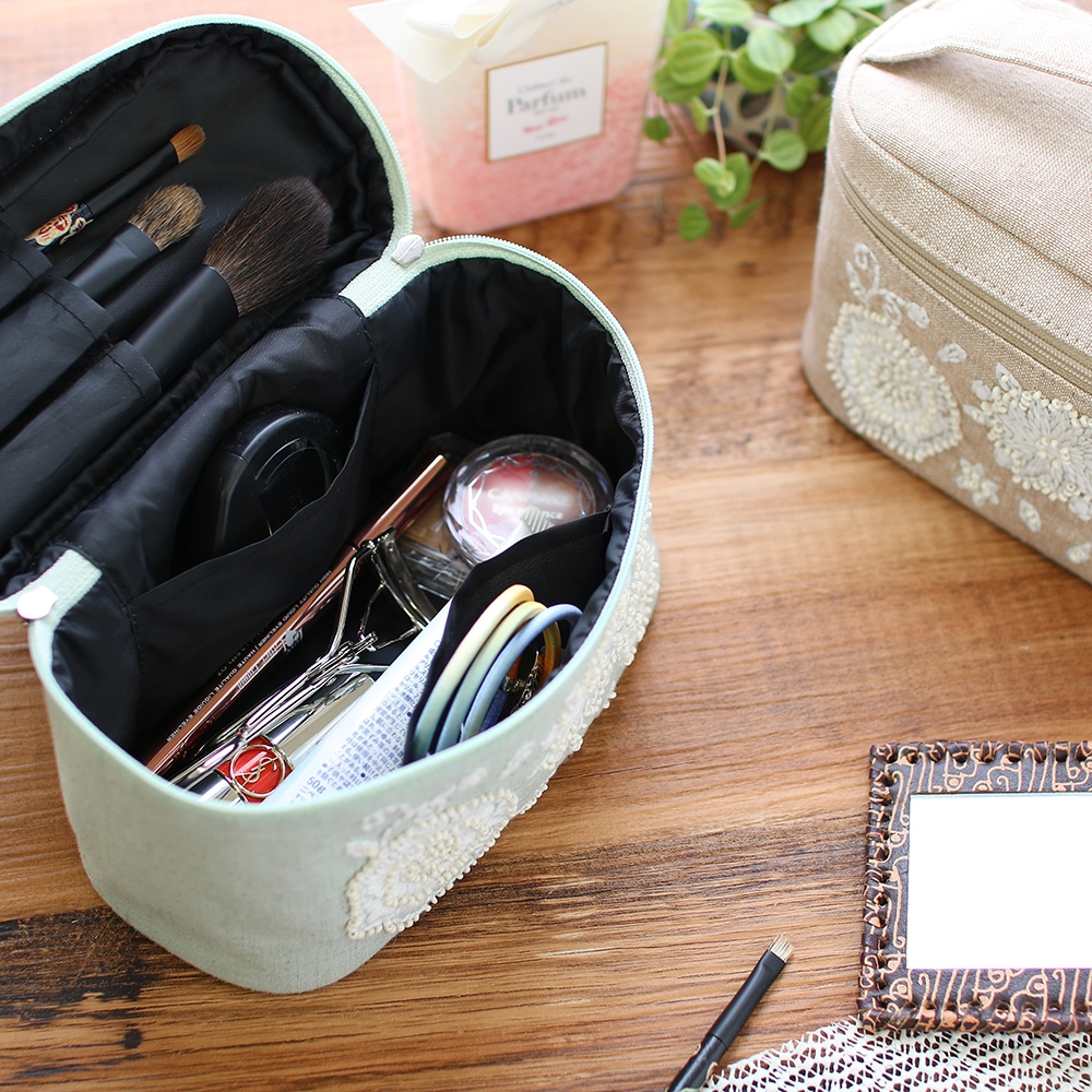 shanti / 刺繍バニティポーチ テンダーフラワー｜テソロ(tesoro)公式通販