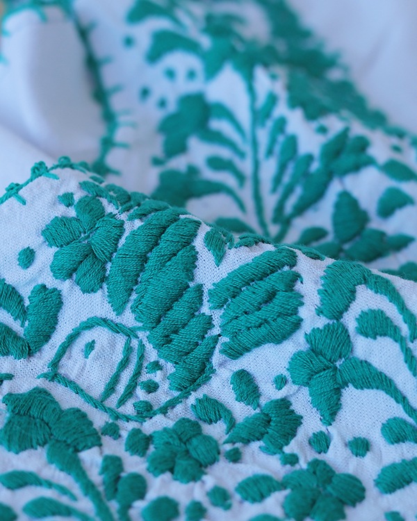 tesoro / ϥɽ֥饦 / ۥ磻ȡߥ꡼