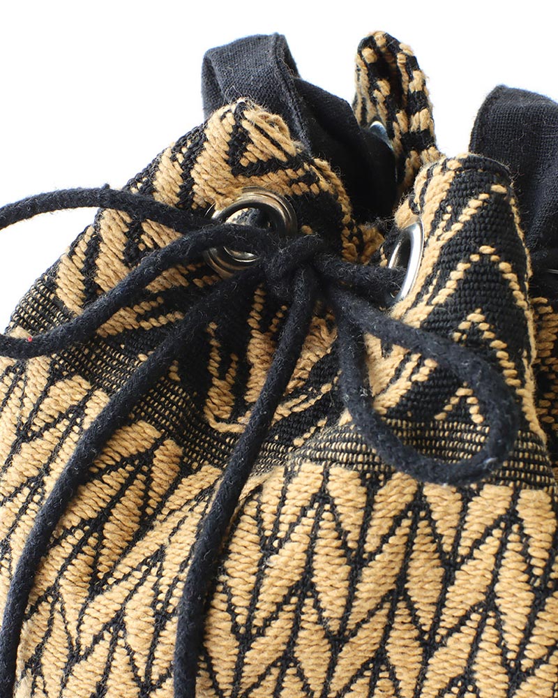 shanti / Хå  եꥫ [᡼о]