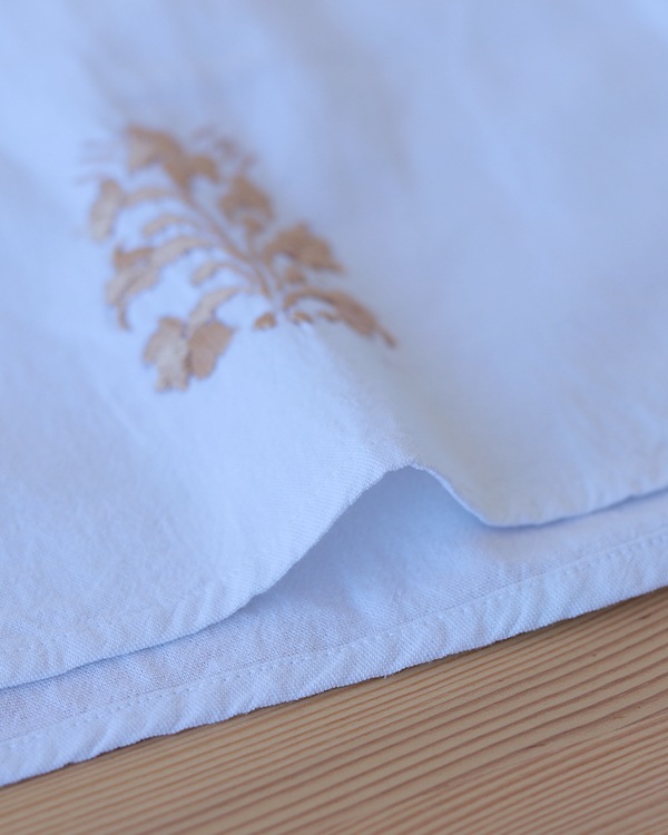 tesoro / ϥɽ֥饦 / ۥ磻ȡߥ