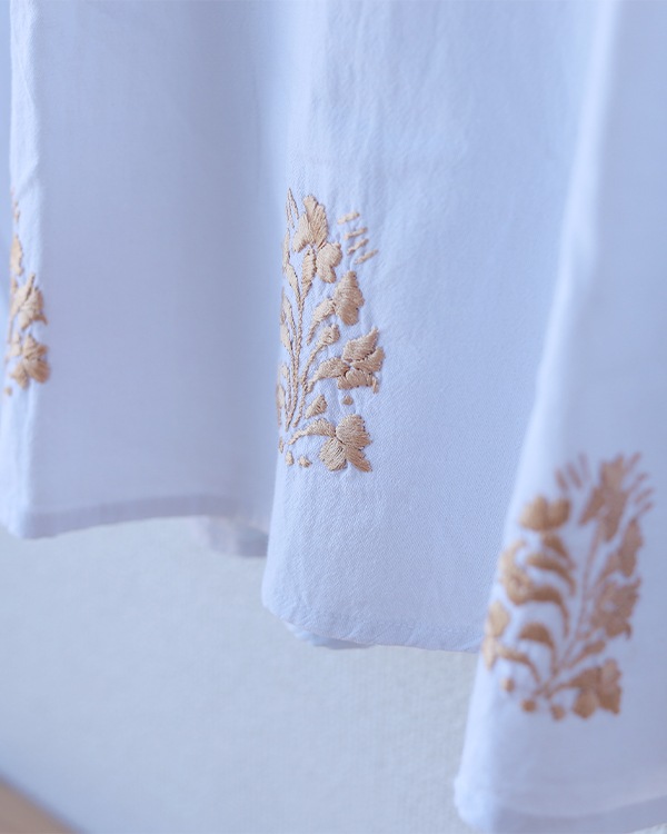 tesoro / ϥɽ֥饦 / ۥ磻ȡߥ