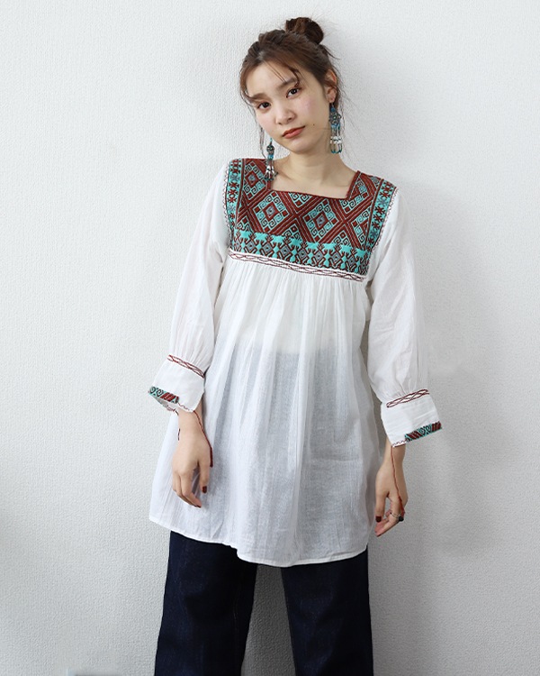 tesoro / ��饤�󥵡���ɽ��֥饦�� / �ۥ磻��