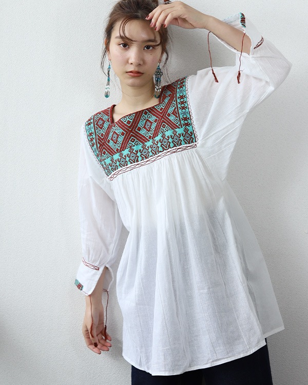 tesoro / ��饤�󥵡���ɽ��֥饦�� / �ۥ磻��