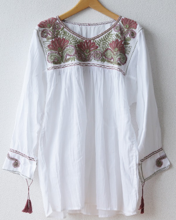 tesoro / �����ѥ��ɽ��֥饦�� / �ۥ磻��