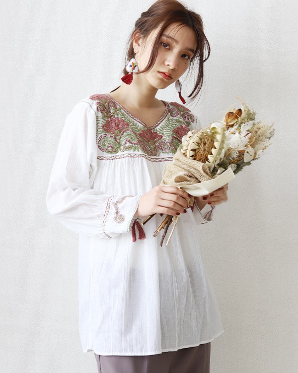 tesoro / �����ѥ��ɽ��֥饦�� / �ۥ磻��