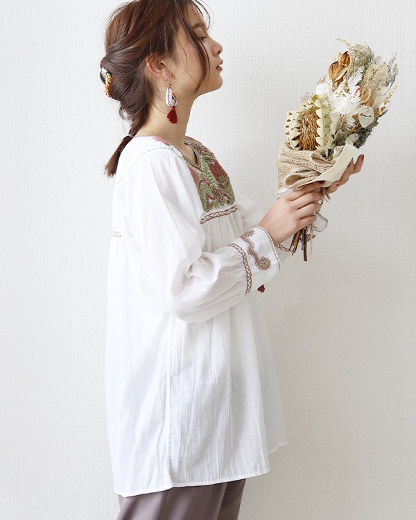 tesoro / �����ѥ��ɽ��֥饦�� / �ۥ磻��
