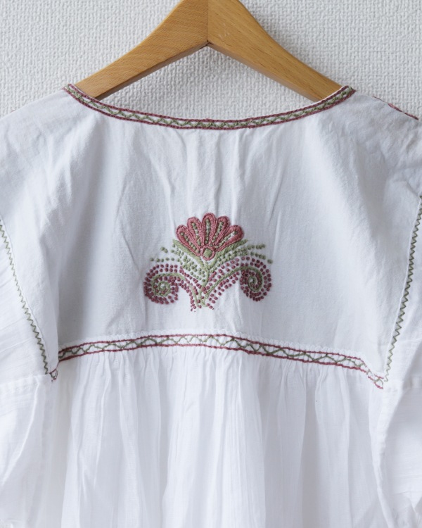 tesoro / �����ѥ��ɽ��֥饦�� / �ۥ磻��