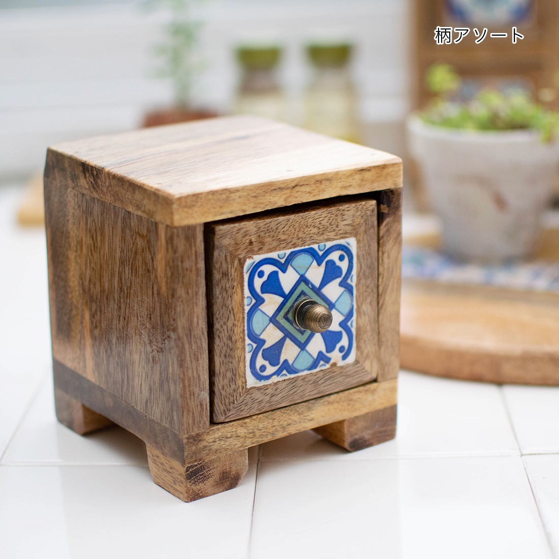 shanti / �������� 1�� �ܥإߥ��󥿥���