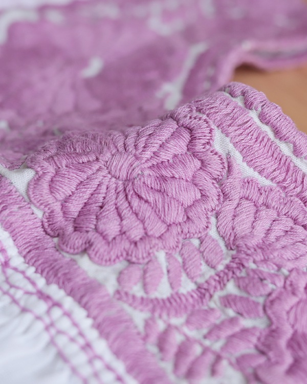 tesoro / ѥɽ Ⱦµ֥饦 / ۥ磻