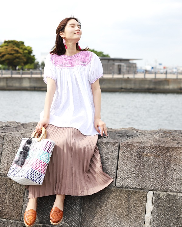 tesoro / ѥɽ Ⱦµ֥饦 / ۥ磻