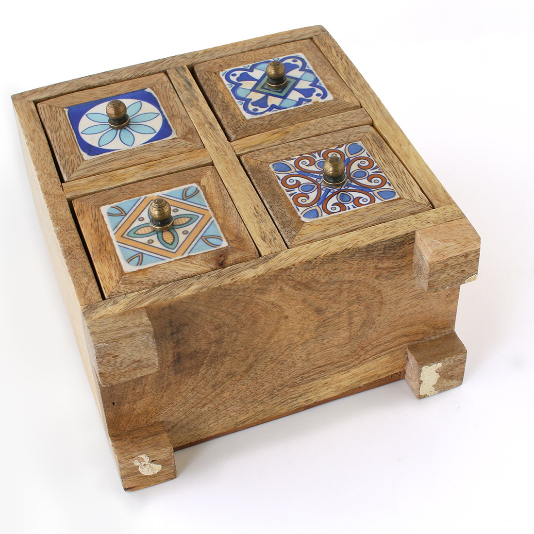 shanti / �������� 4�� 2�� �ܥإߥ��󥿥���