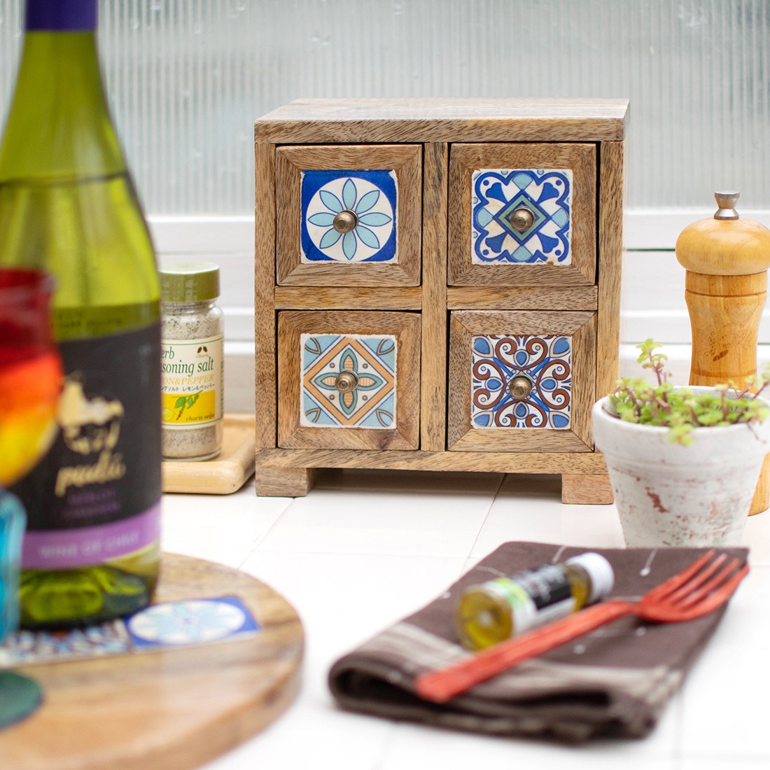 shanti / �������� 4�� 2�� �ܥإߥ��󥿥���