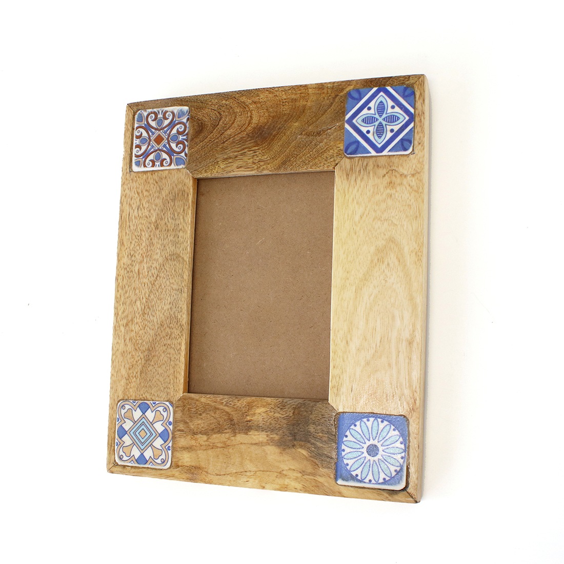 shanti / �ե��ȥե졼�� �ܥإߥ��󥿥���