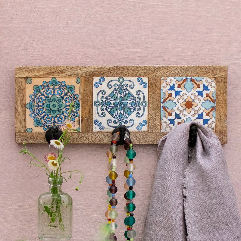 shanti / �եå� 3Ϣ �ܥإߥ��󥿥���