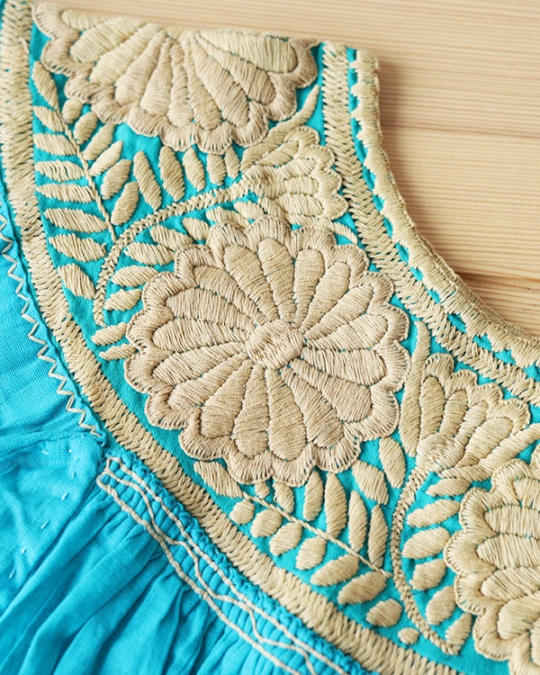 tesoro / ѥɽ֥饦 / 饤ȥ֥롼