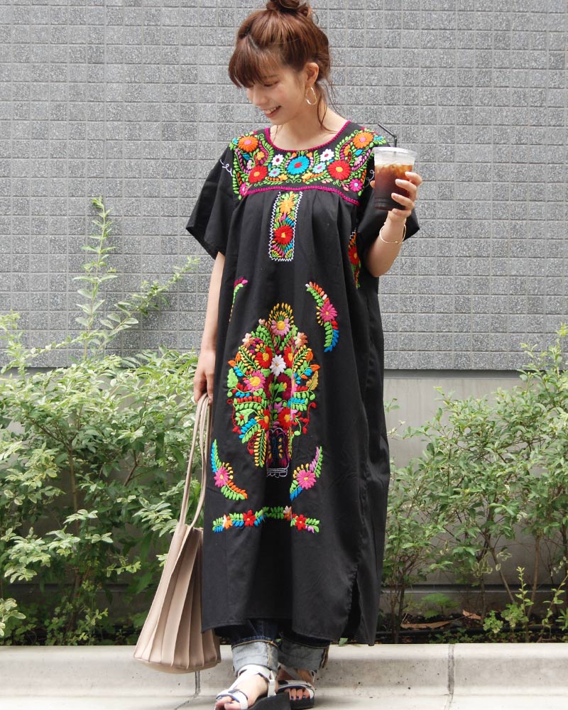 tesoro / 刺繍ワンピース / ブラック｜テソロ(tesoro)公式通販