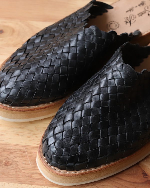 tesoro / �������ե�åȥ������ / �֥�å� 25.0cm