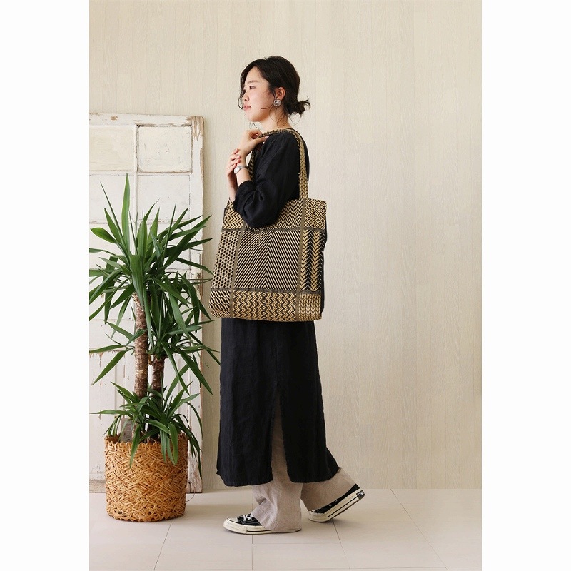 ں١ shanti / ȡȡȥХå եꥫ