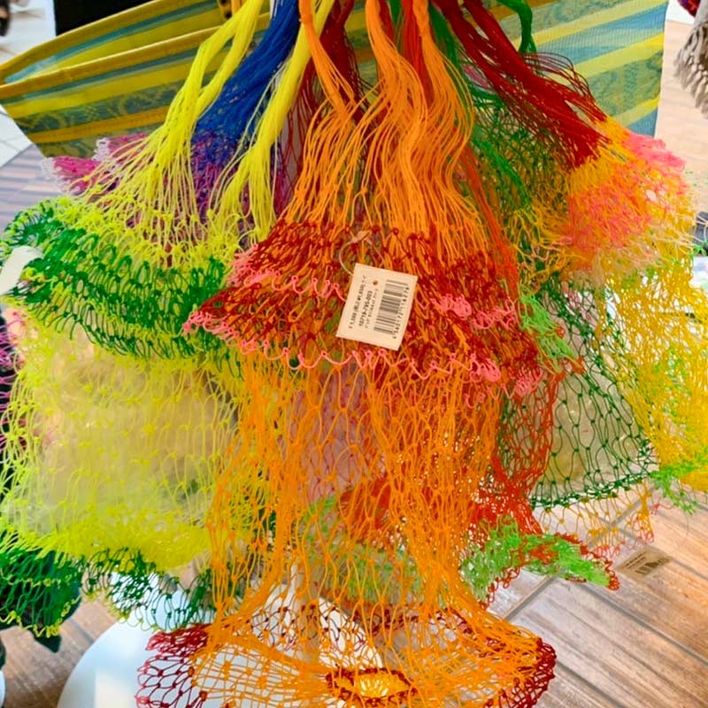 何色が届くかはお楽しみ♪】tesoro / カラフル網バッグ（サークル型