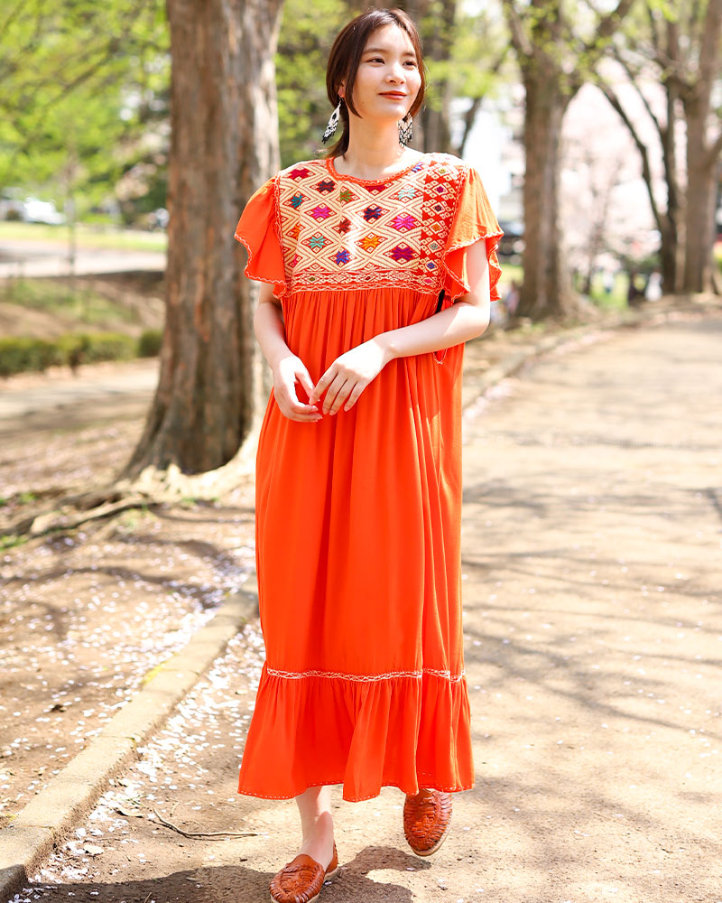 tesoro / ララインサール刺繍ワンピース オレンジB｜テソロ(tesoro