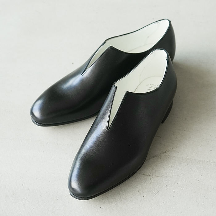 ビューティフルシューズ　BEAUTIFUL SHOES 新作グルカサンダル GURKHA SANDALS