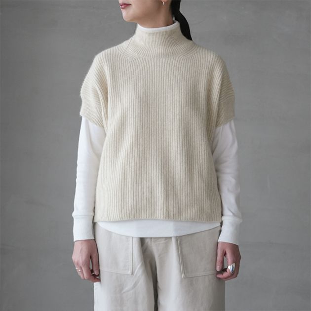 □(e231t104) / evam eva (エヴァムエヴァ) /cotton all-in-one