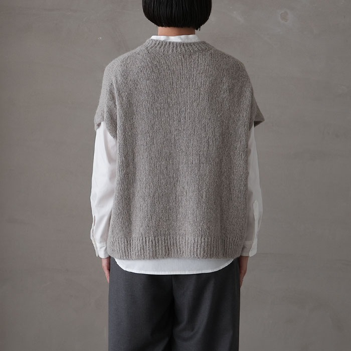 ○（e243k158) / evam eva(エヴァムエヴァ) /alpaca lily vest