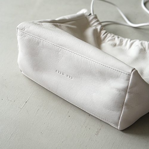 e213z127) / evam eva(エヴァムエヴァ) / drawstring bag(ドロー