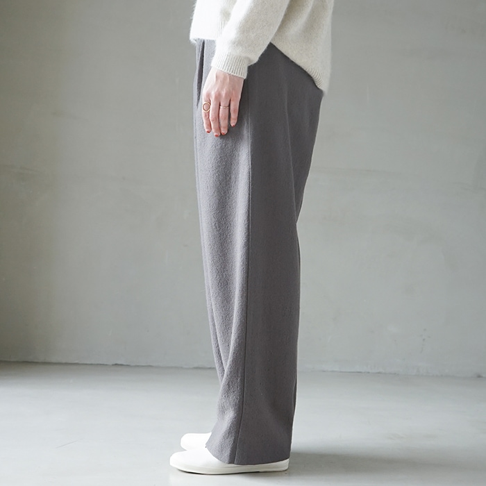 e223t217) / evam eva (エヴァムエヴァ) / wool wide pants (ウール