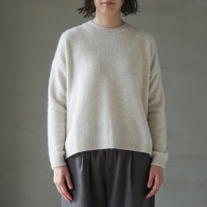 evam eva ウールフォックス　プルオーバー　アイボリー evameva (エヴァムエヴァ) wool fox pullover / ウール