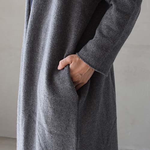 e213k142) / evam eva(エヴァムエヴァ) / wool sable robe(ウール