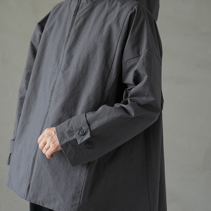 evam eva フーデット　ショートコート e223t069) / evam eva (エヴァムエヴァ) / hooded short coat