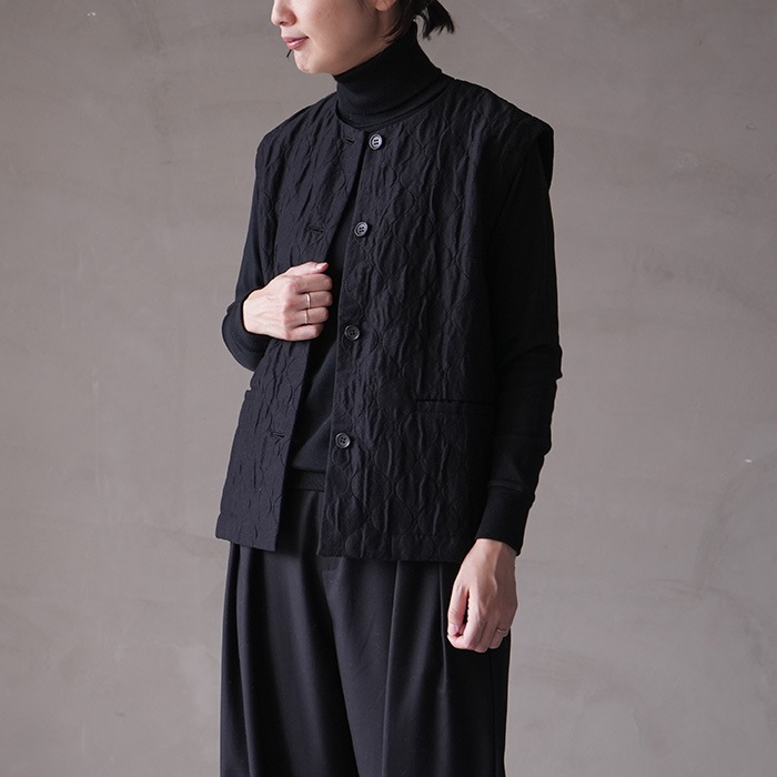 e243t101) / evam eva(エヴァムエヴァ) /quilting vest(キルティング