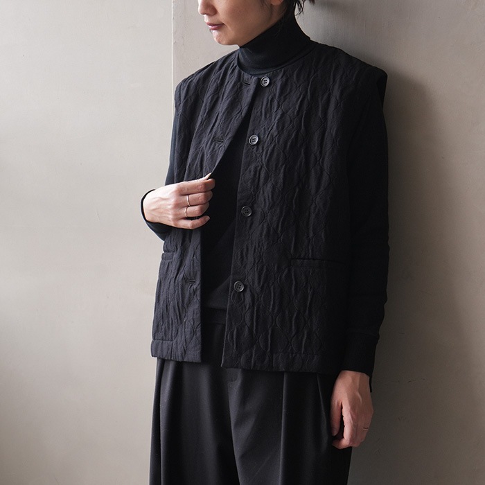 【未使用】evam eva　キルティングベスト　ecru 楽天市場】evam eva エヴァムエヴァ ウール ボア ベスト