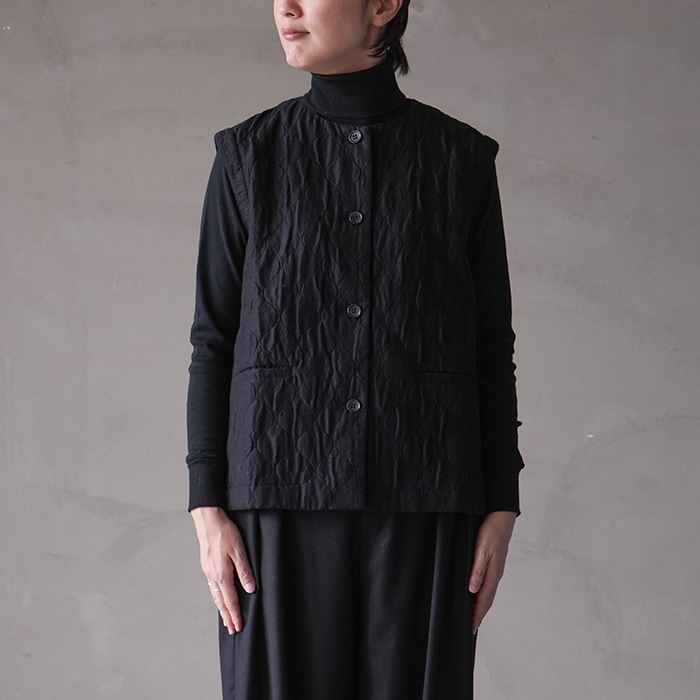 e243t101) / evam eva(エヴァムエヴァ) /quilting vest(キルティング